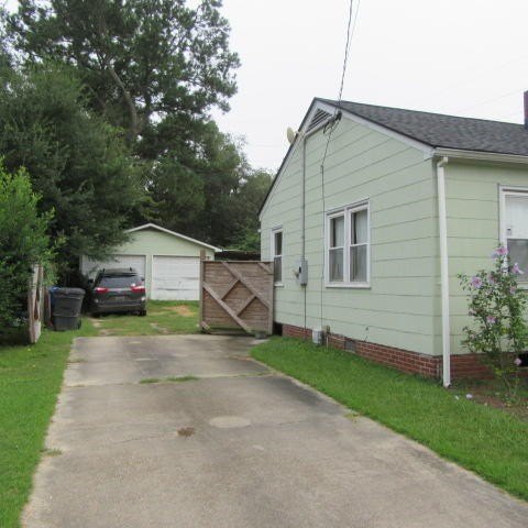 1195 Camden St – photo 2