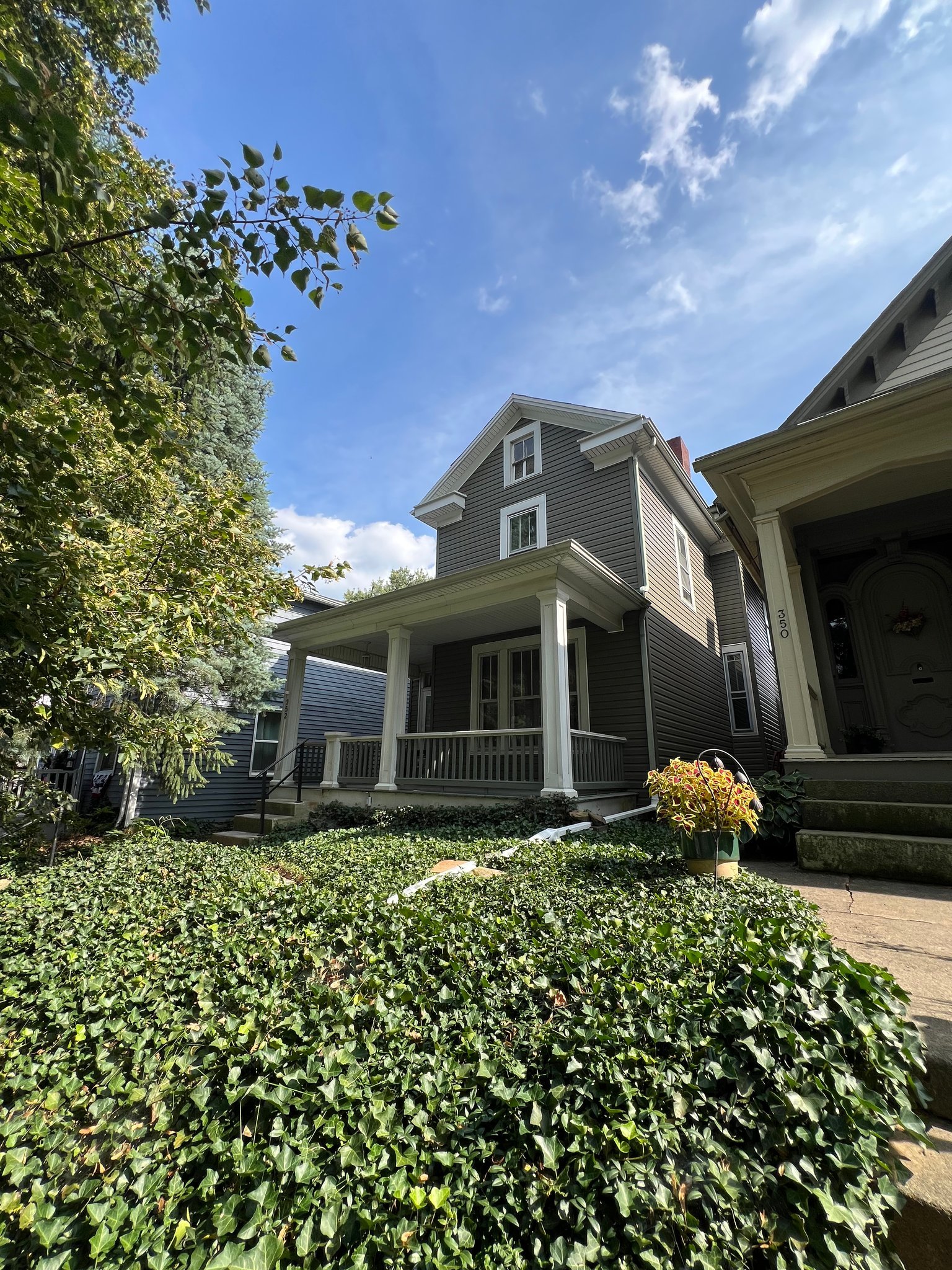352 E Mulberry St – photo 2