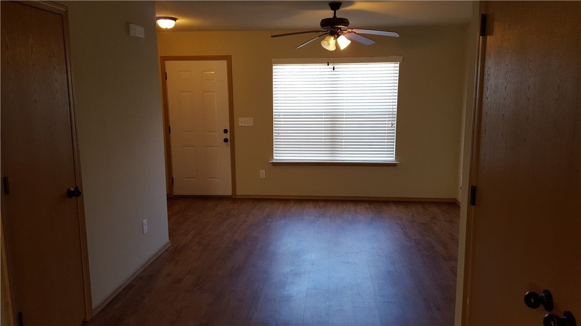 415 S Hunter St #2 – photo 2