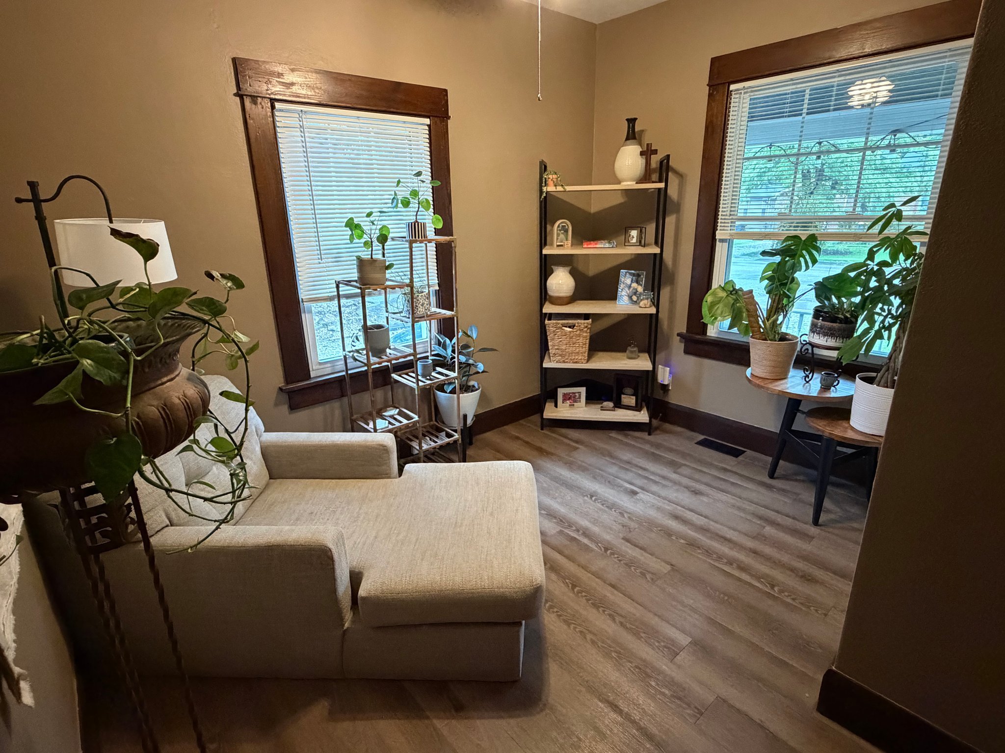 851 Madison Ave – photo 4