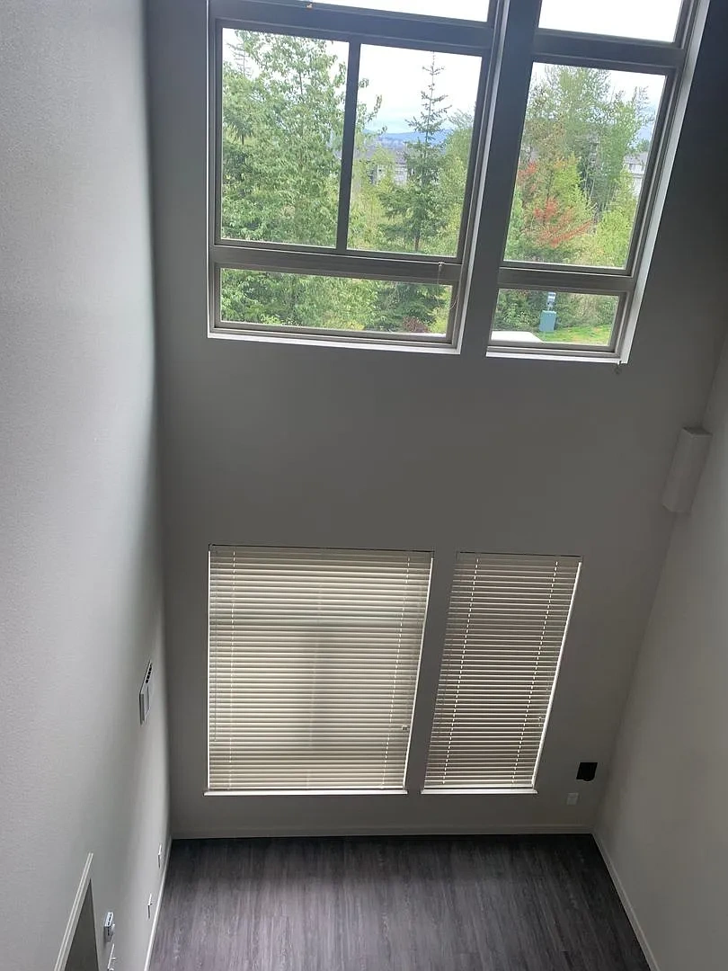 Market Village Apartments – photo 3