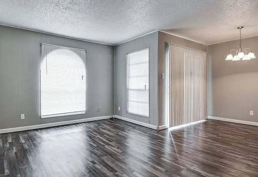 Three 44 Apartments – photo 5