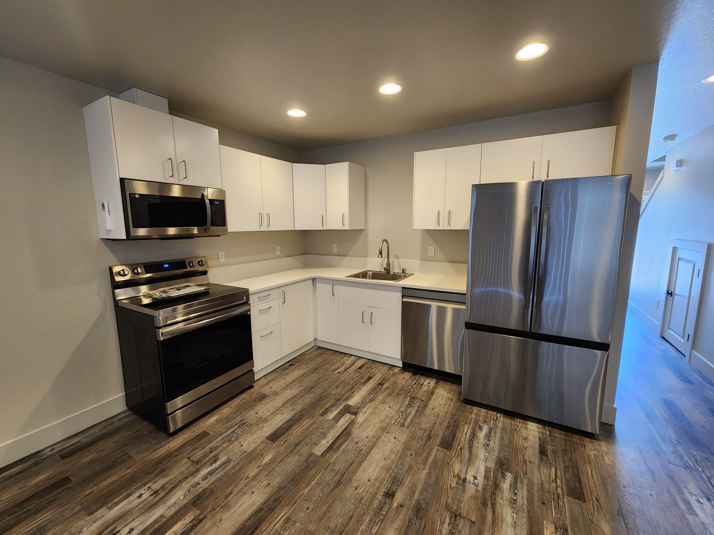 1002 Peach Rd unit Unit I – photo 5