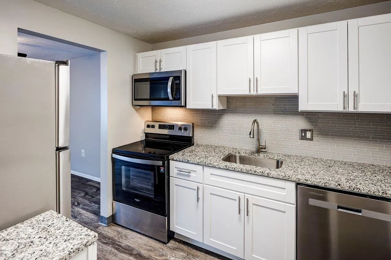 Park Place of South Park Apartment Homes – photo 2