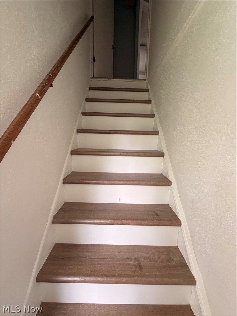 1399 Barlow Rd #2 – photo 3