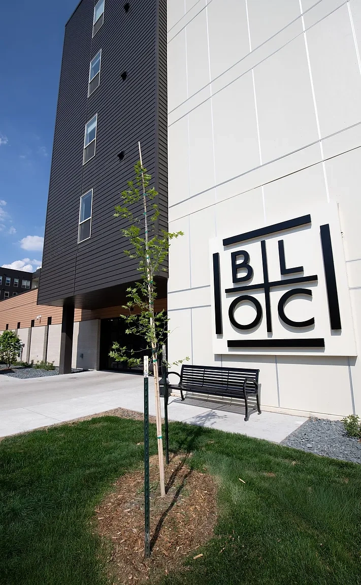 BLOC Apartments – photo 4