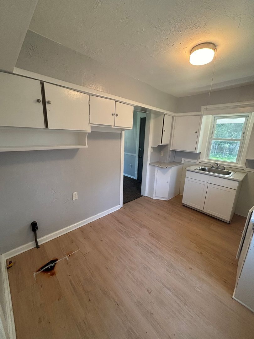 14014 Idarose Ave – photo 2