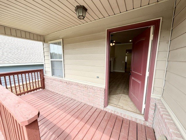 2904 W Old Farmington Rd – photo 3