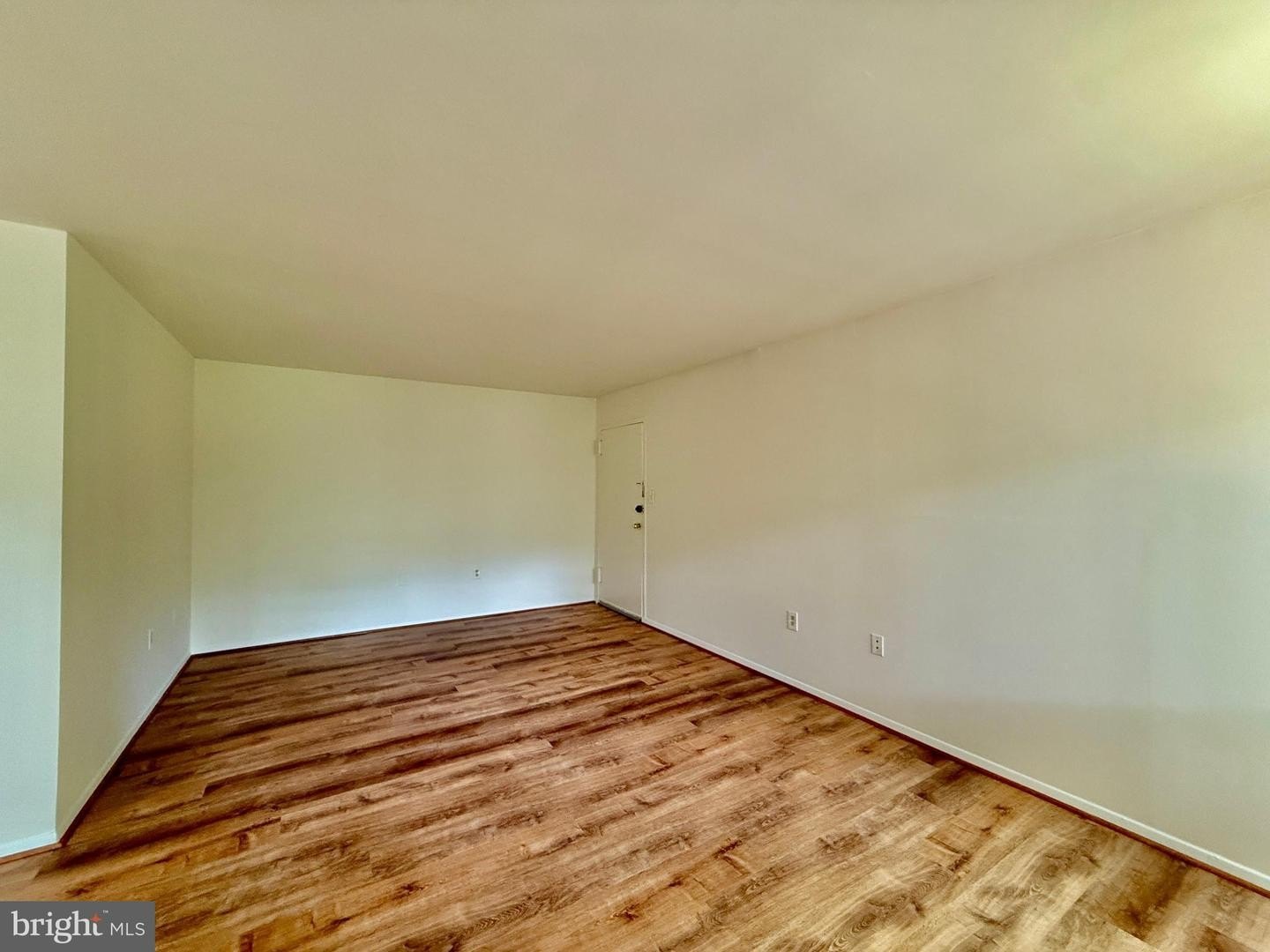 12204 Braxfield Ct #235 – photo 4