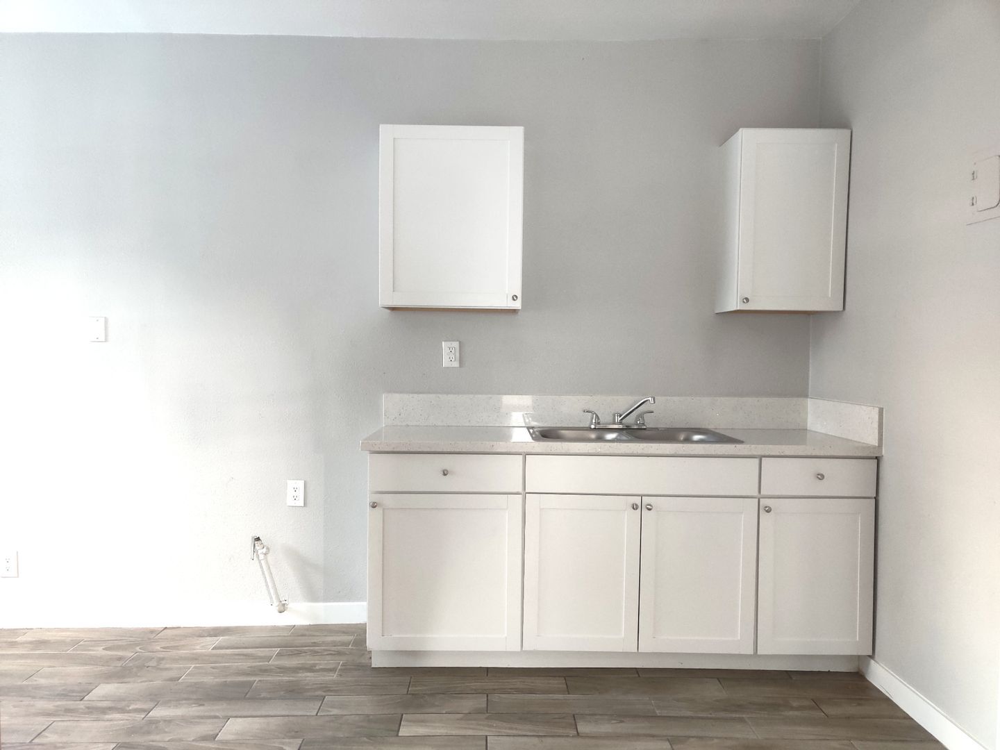 901 N Arrowhead Ave unit 203 – photo 5