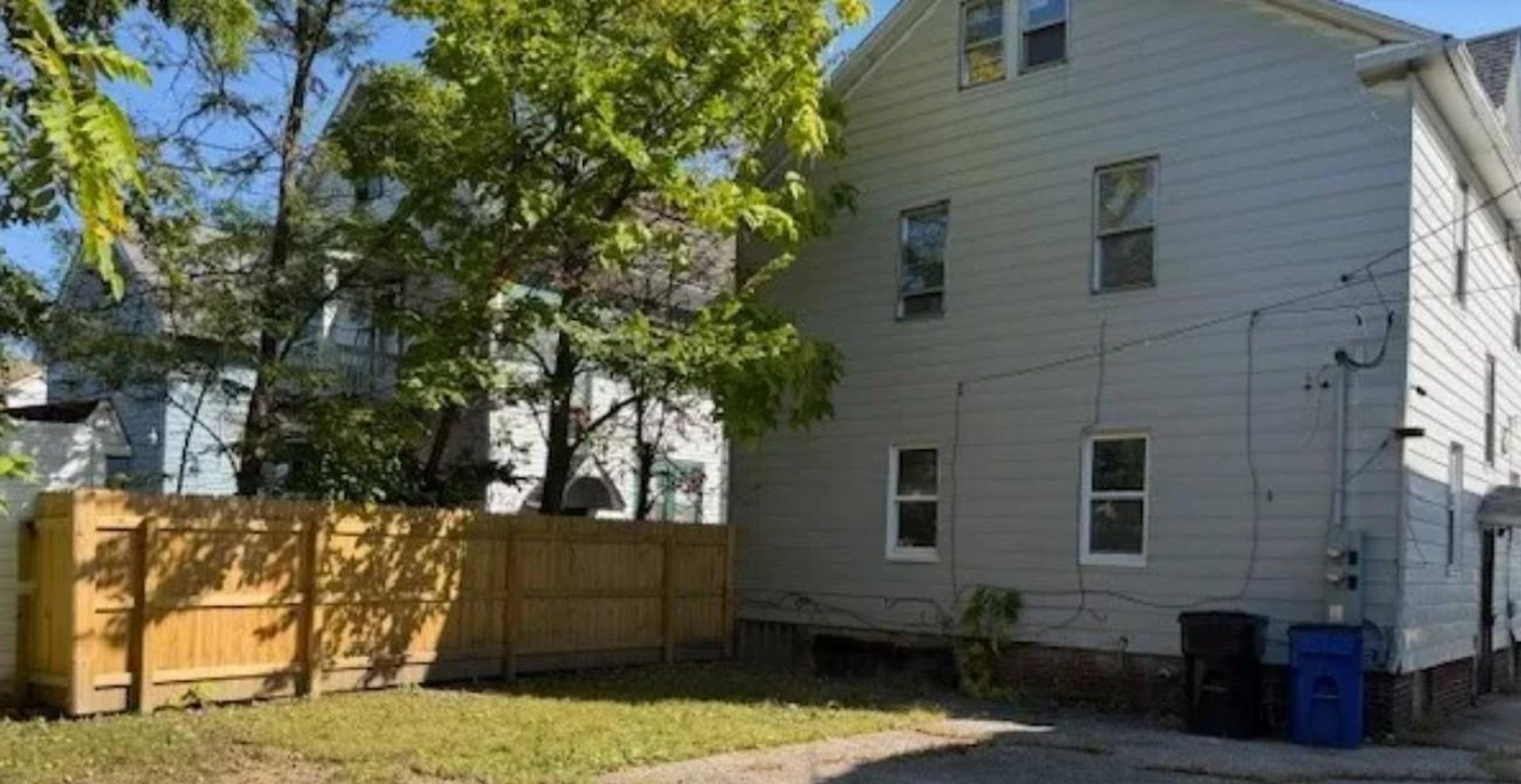 3294 E 146th St unit 3294 E 146th Street - Upper Level – photo 5