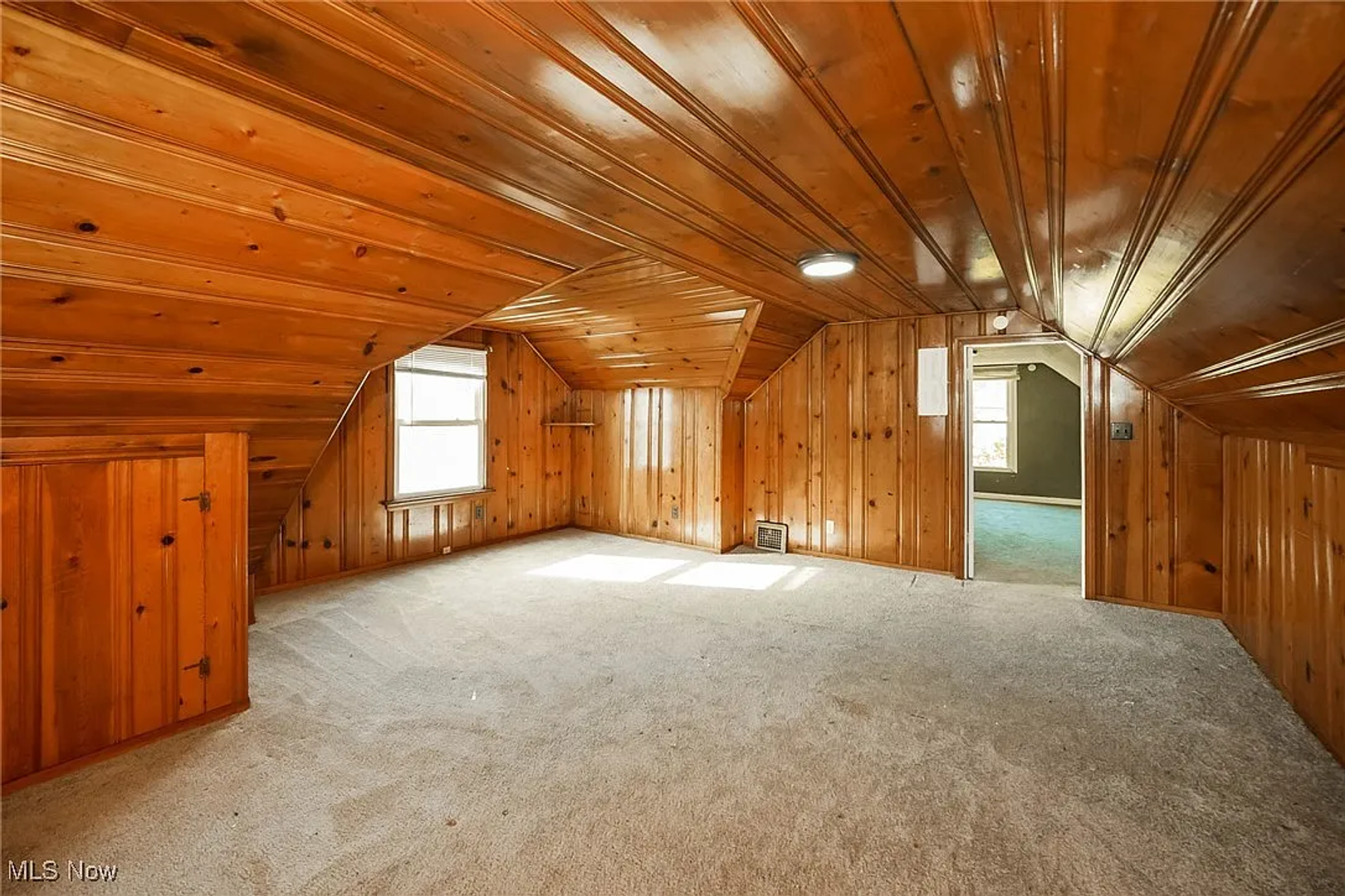 13409 Glendale Ave – photo 3