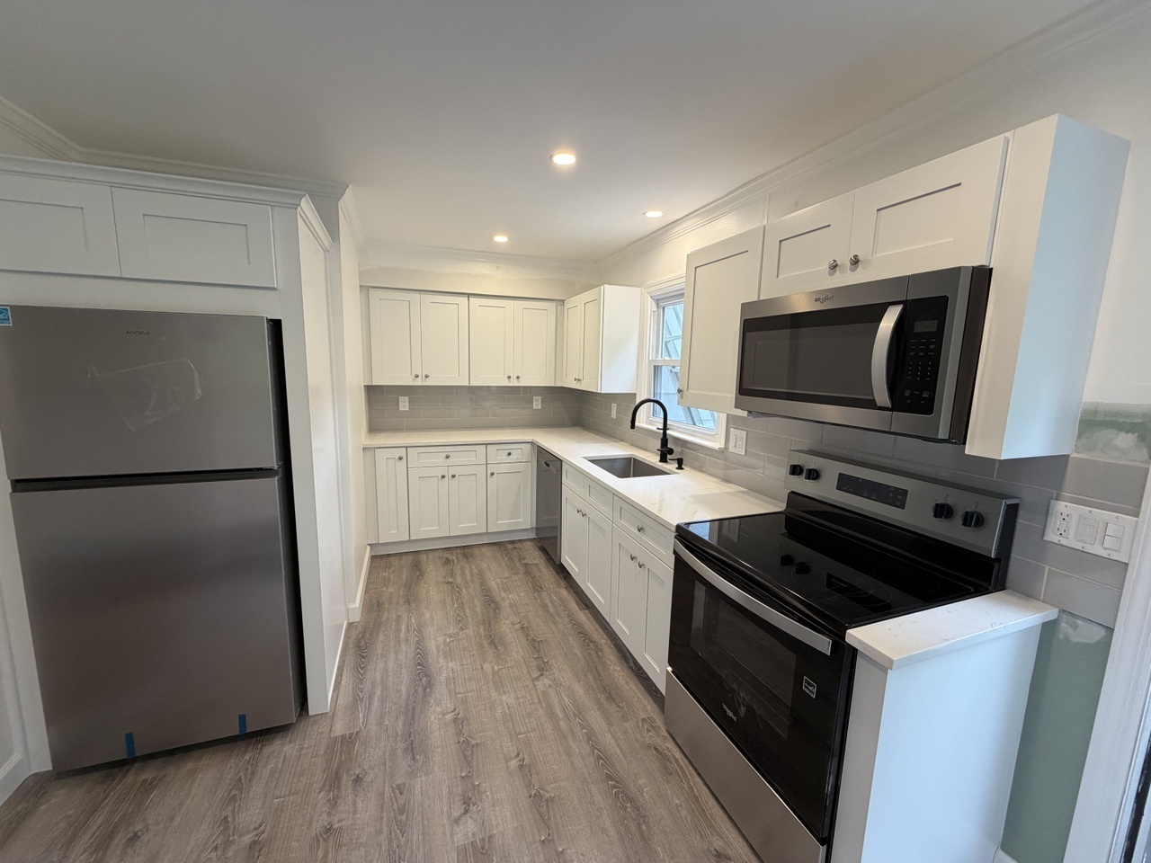 55 Harrison Dr – photo 1