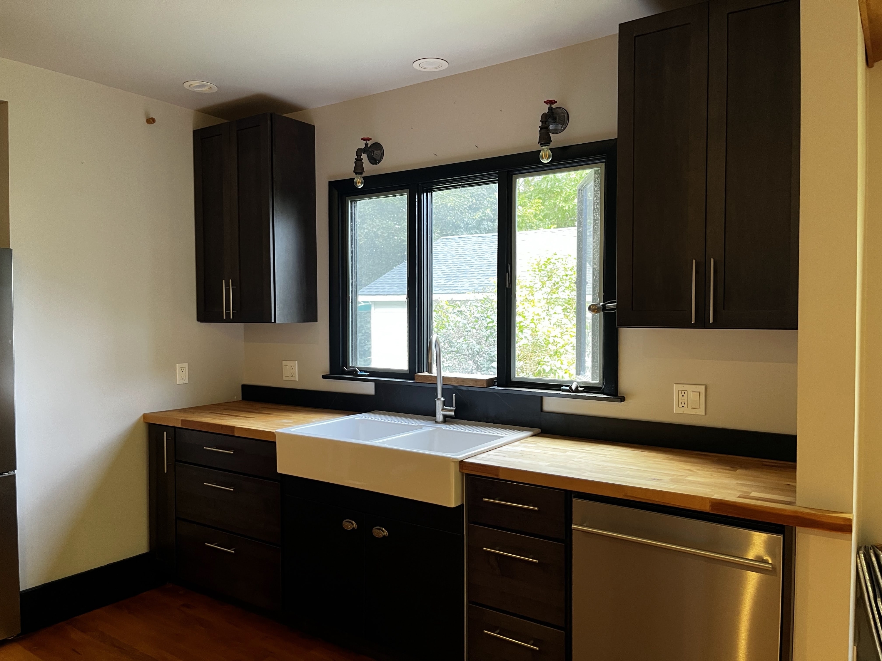 12 Bank St – photo 5