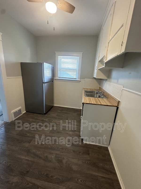 3585 E 129th St – photo 3