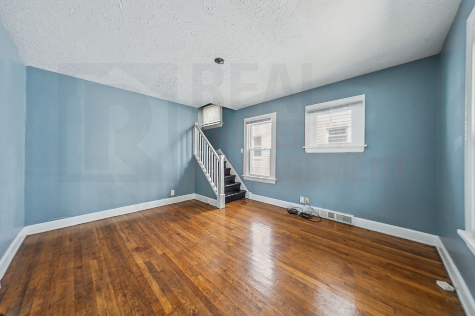 10613 Avon Ave – photo 4