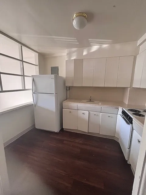 Ben Albert – Floor plan