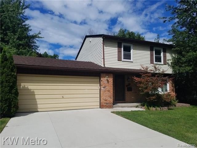311 Woodlawn Ave – photo 1
