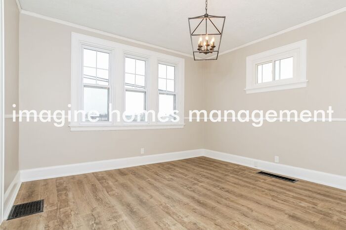 1280 Wolfangel Rd – photo 4