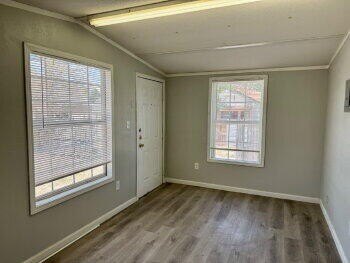 2122 21st St #C – photo 2