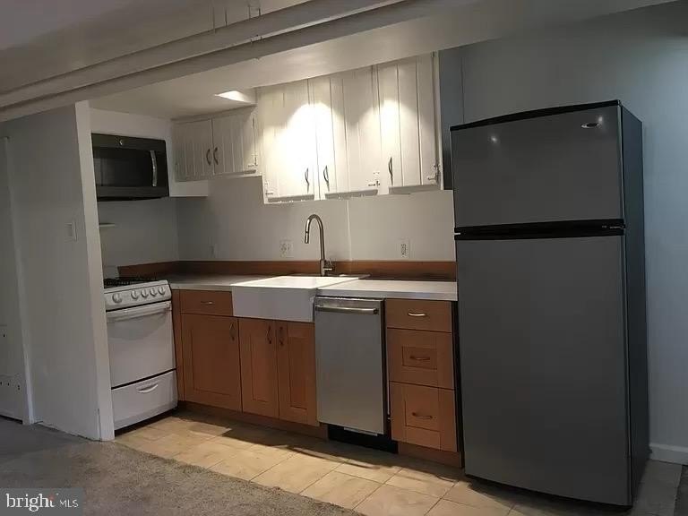 1650 33rd St NW #B – photo 2