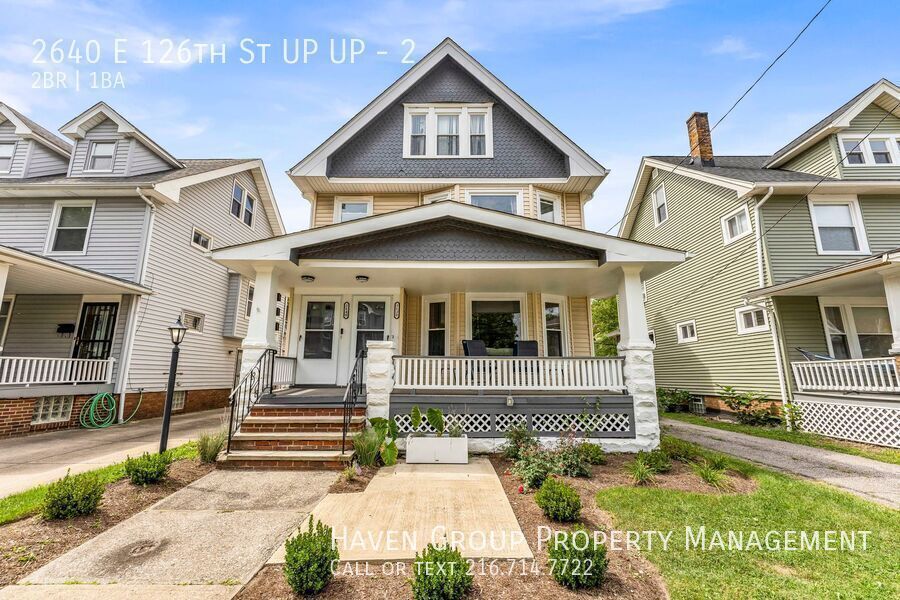 2640 E 126th St – photo 1