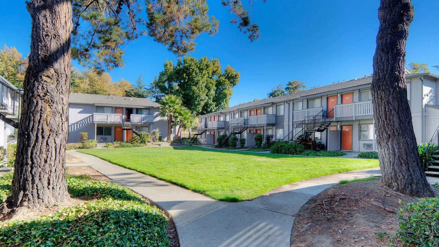 Parkside – photo 2