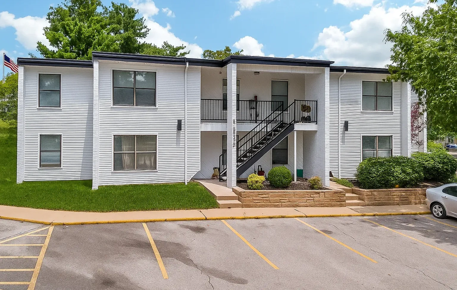 Black Oak Residences – photo 2
