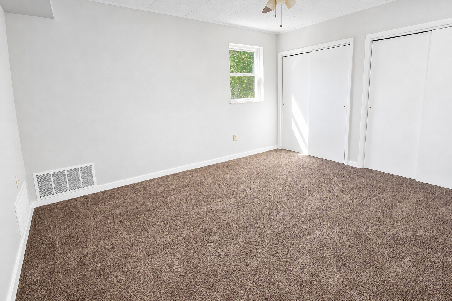 530 Kelly Ave unit 7 – photo 4