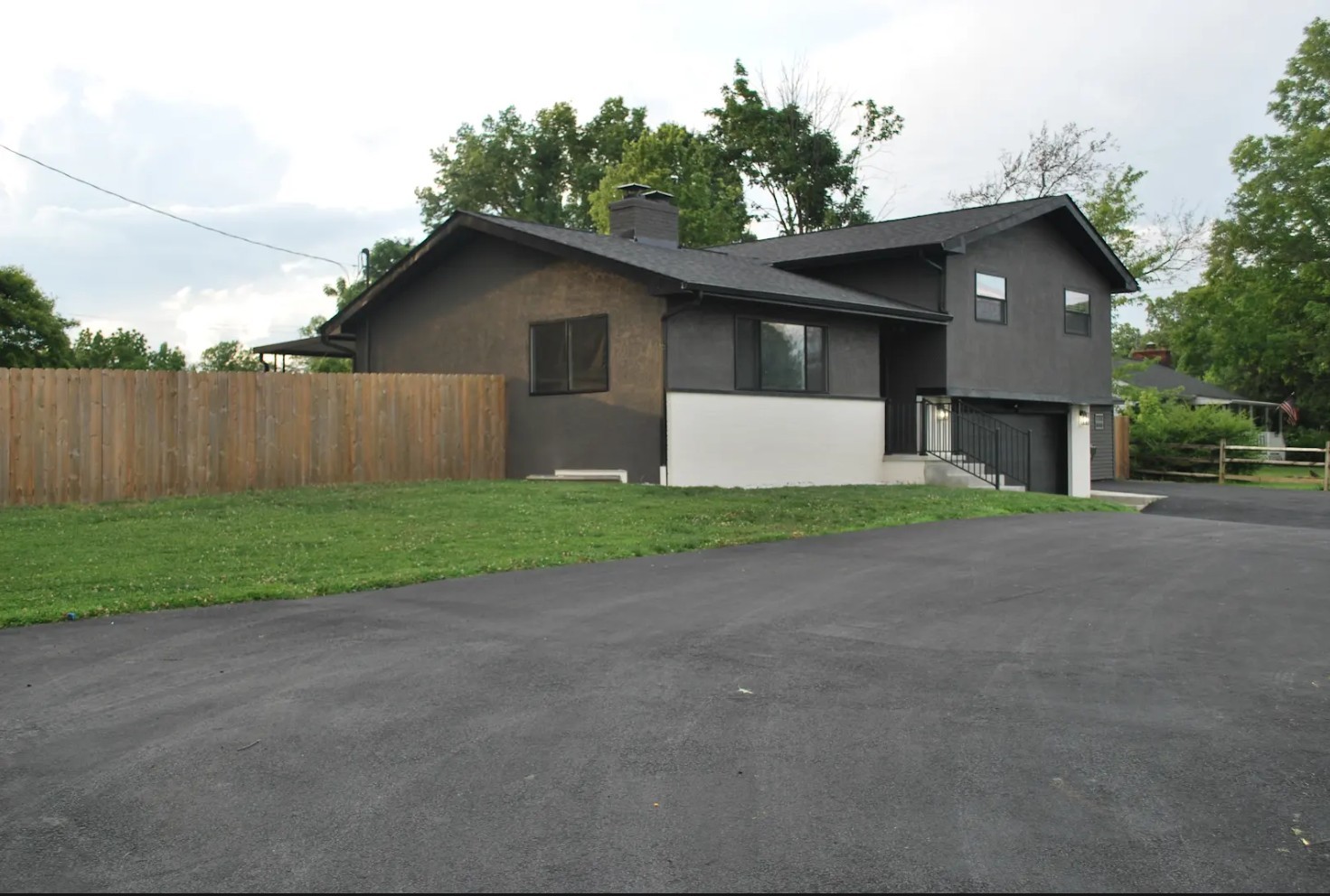 7404 Worthington Rd – photo 4
