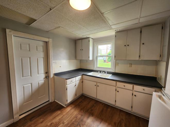 227 Anderson Ave – photo 5