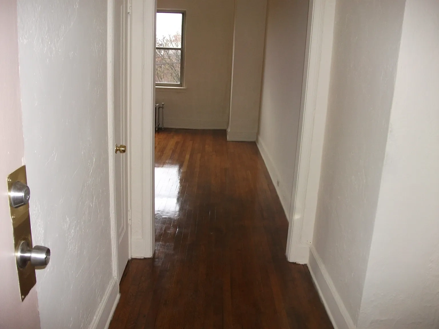 817 Chancellor Ave, Irvington – photo 3