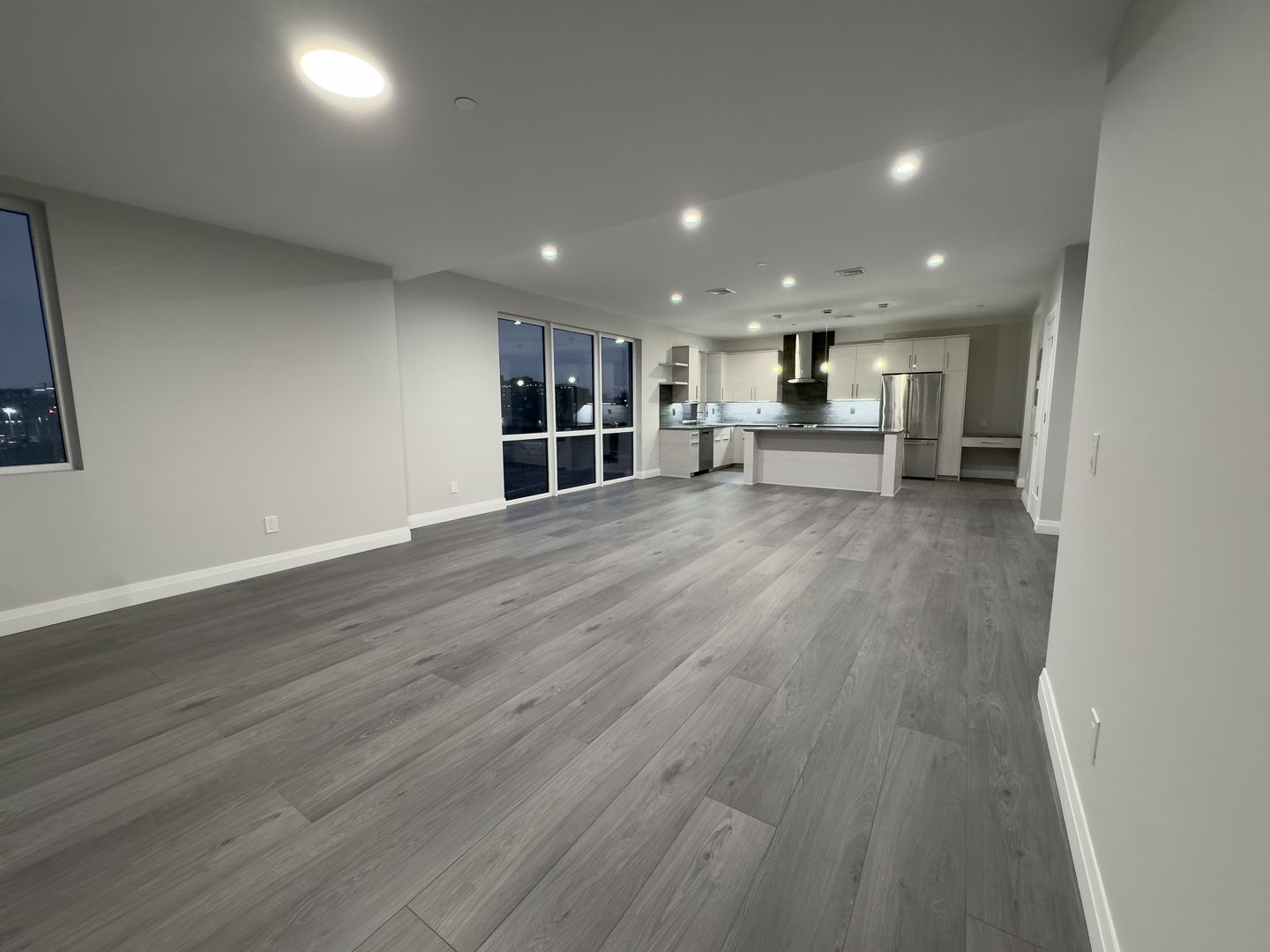 101 Searing Ave unit Apt 512 – photo 5