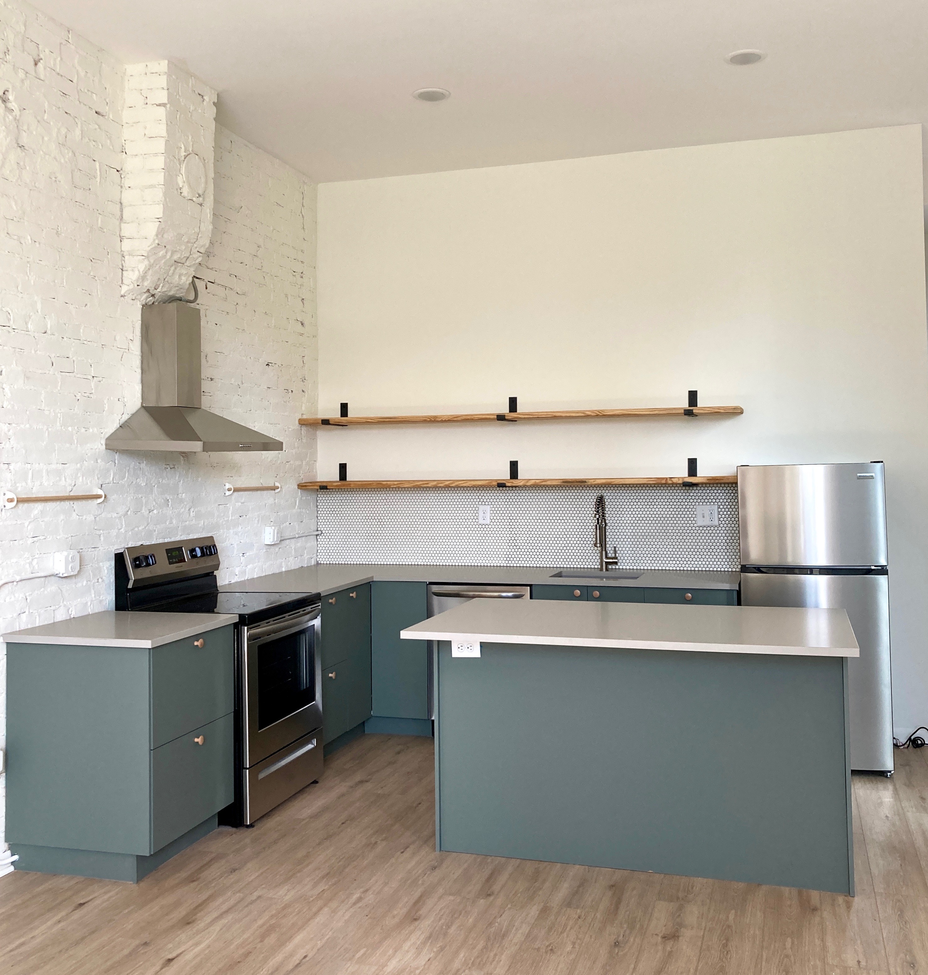 1607 Main St unit 10 – photo 1