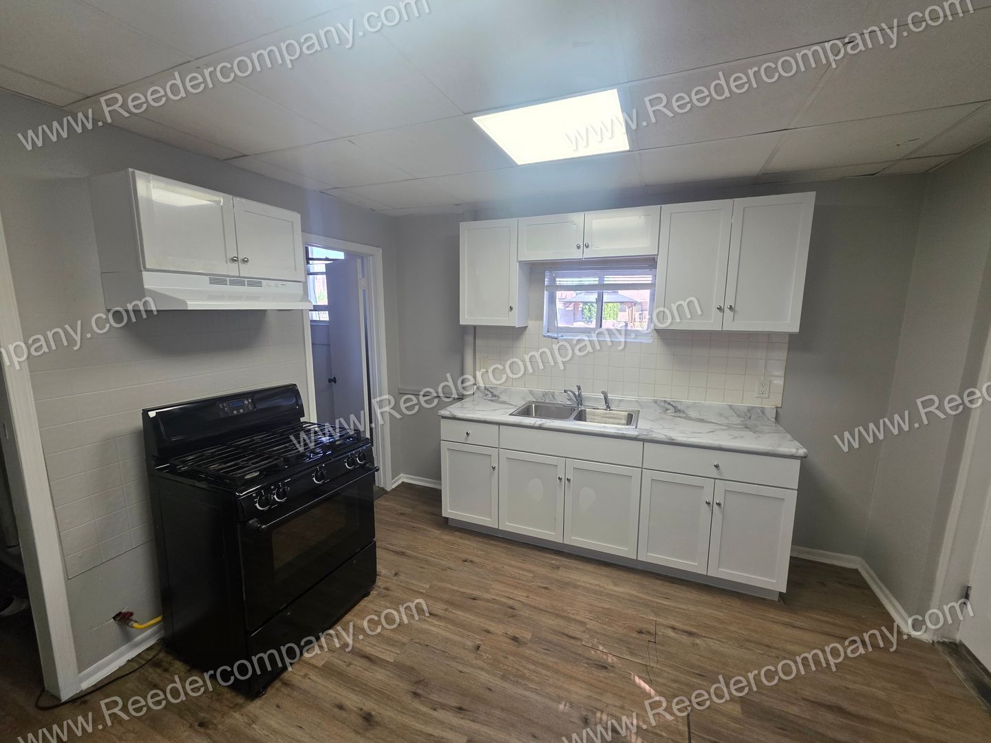 4832 Magoun Ave unit Rear House – photo 3