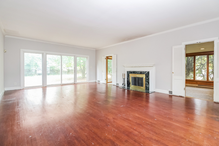 3332 W Harvard Blvd NW – photo 2