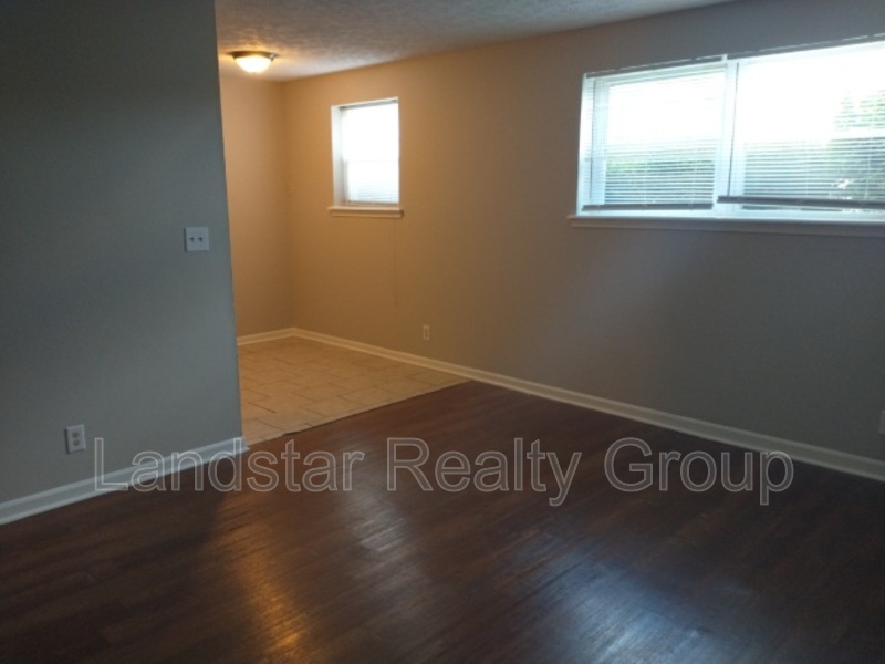 7320 Six Mile Ln unit 2 – photo 5
