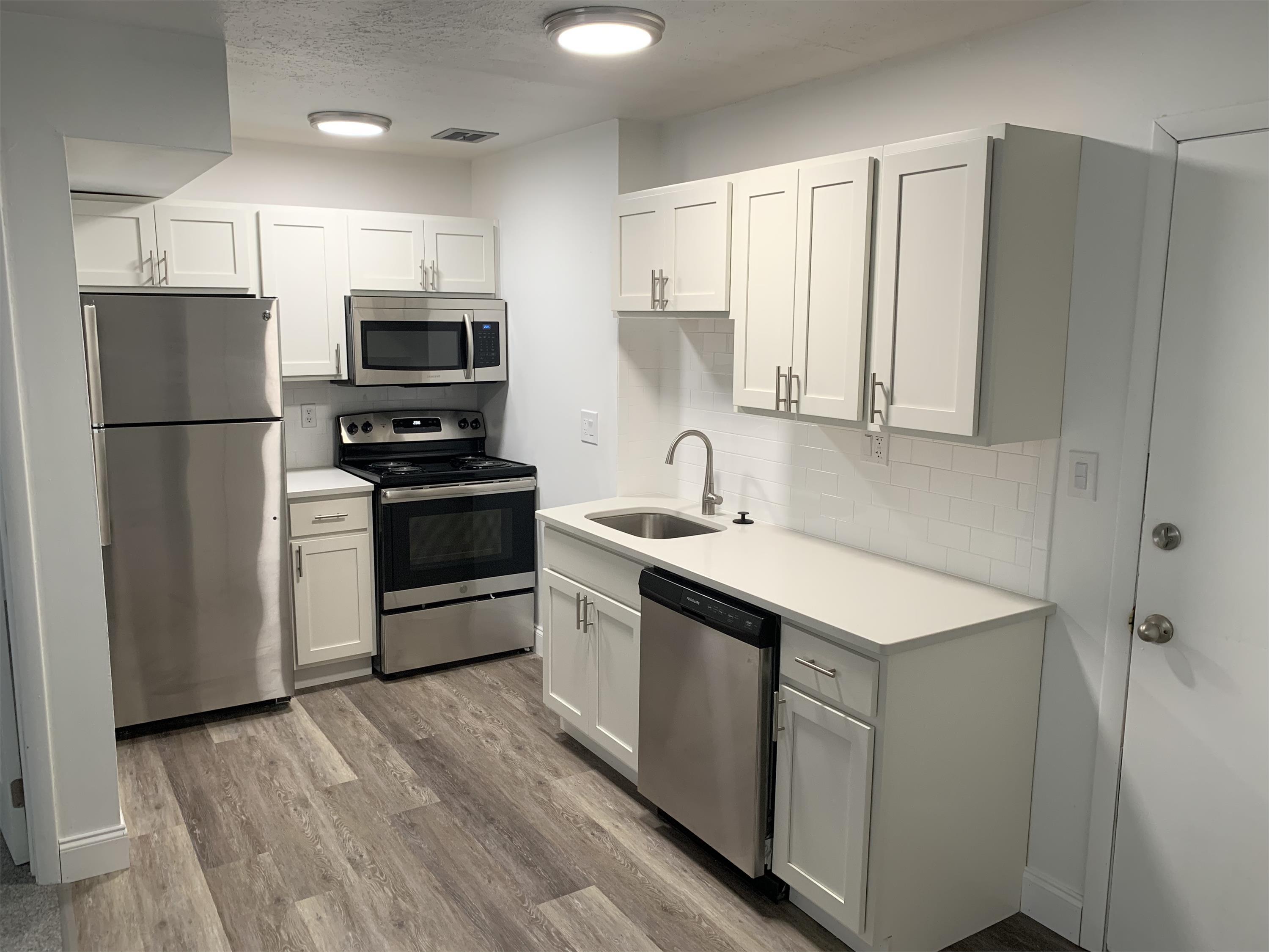 1508 Newman Ave – photo 1