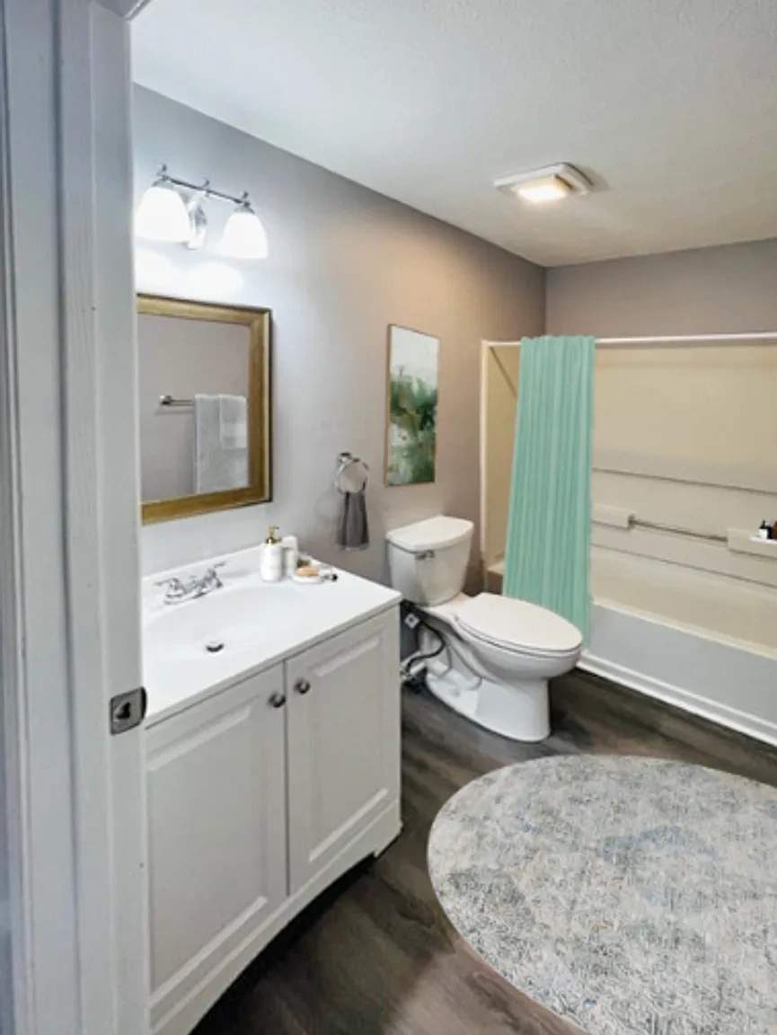 Bantry Bay Apartments – photo 1