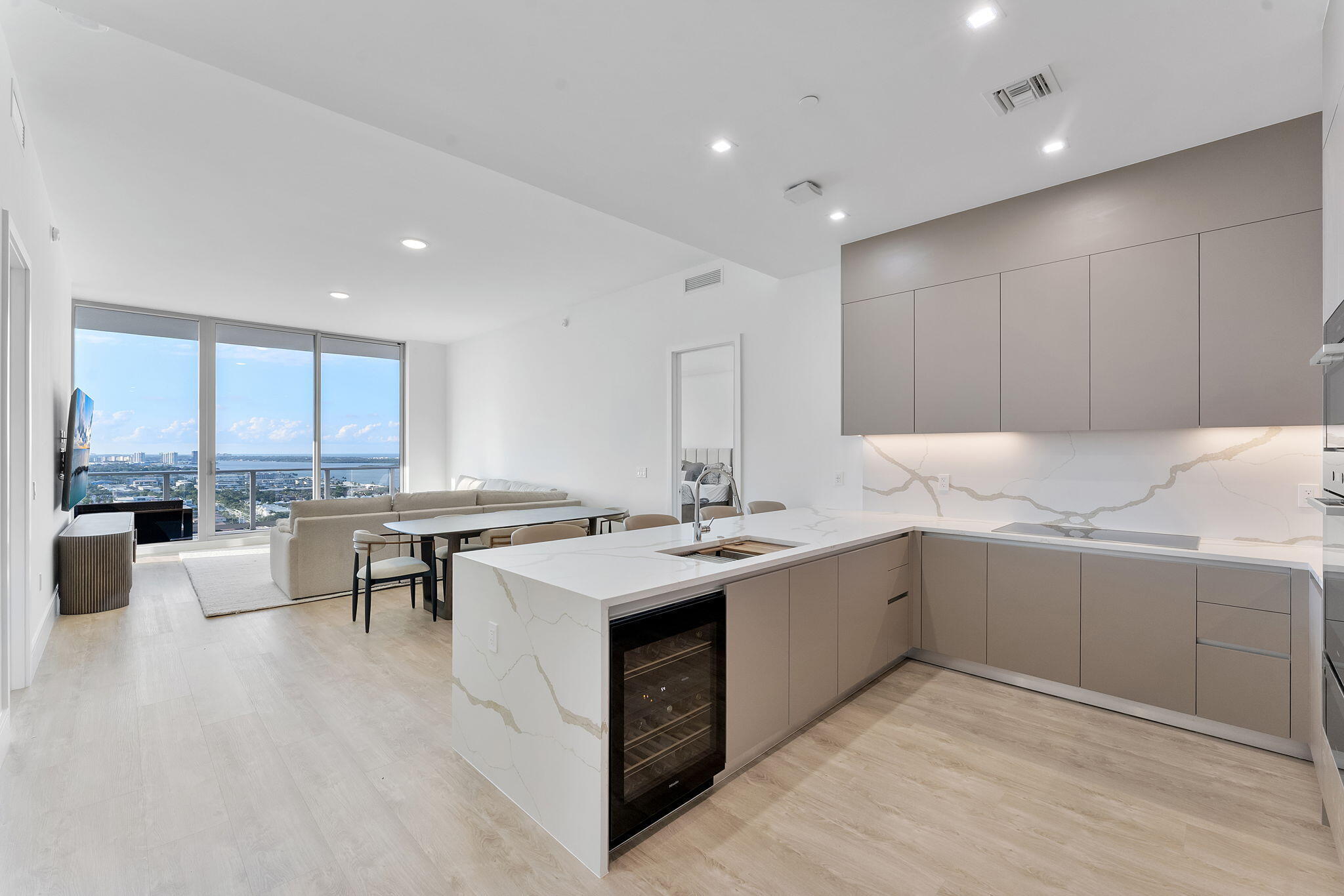 220 Lake Shore Dr unit Penthouse 2321 – photo 5
