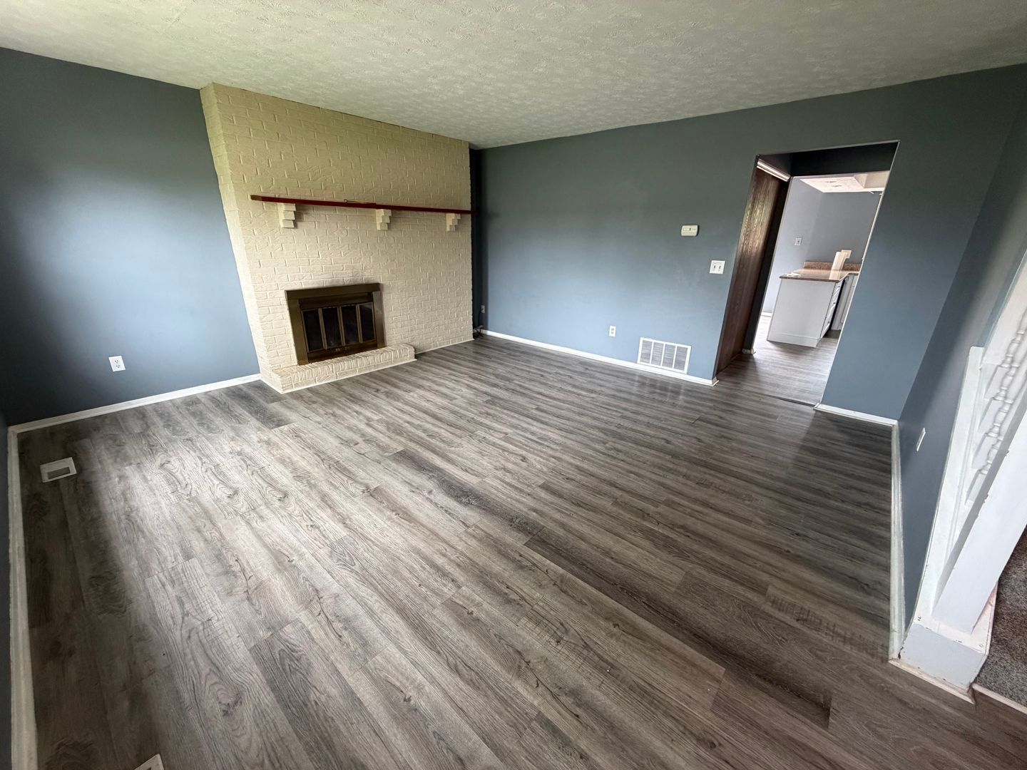 7742 Brams Hill Dr – photo 2