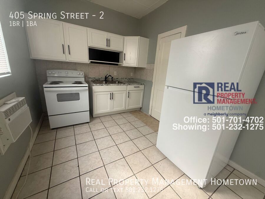 405 Spring St – photo 3