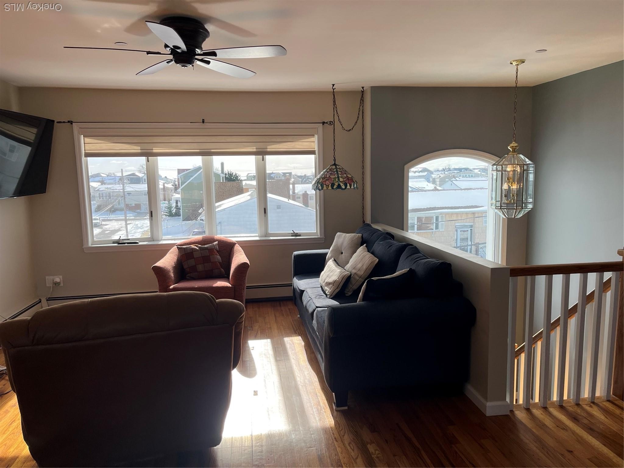 50 Florence Ave – photo 2