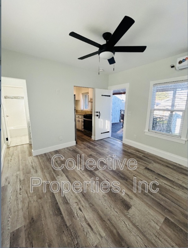 3752 37th St – photo 2