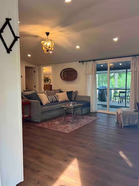 198 Cedar Point Rd NW – photo 2