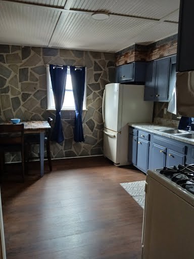 1601 Kimball Ave unit R2 – photo 1