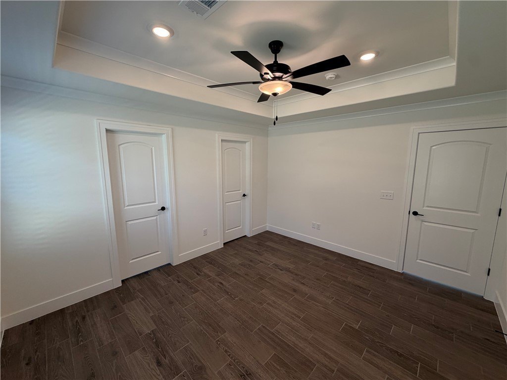 4225 W Barhem Dr – photo 3