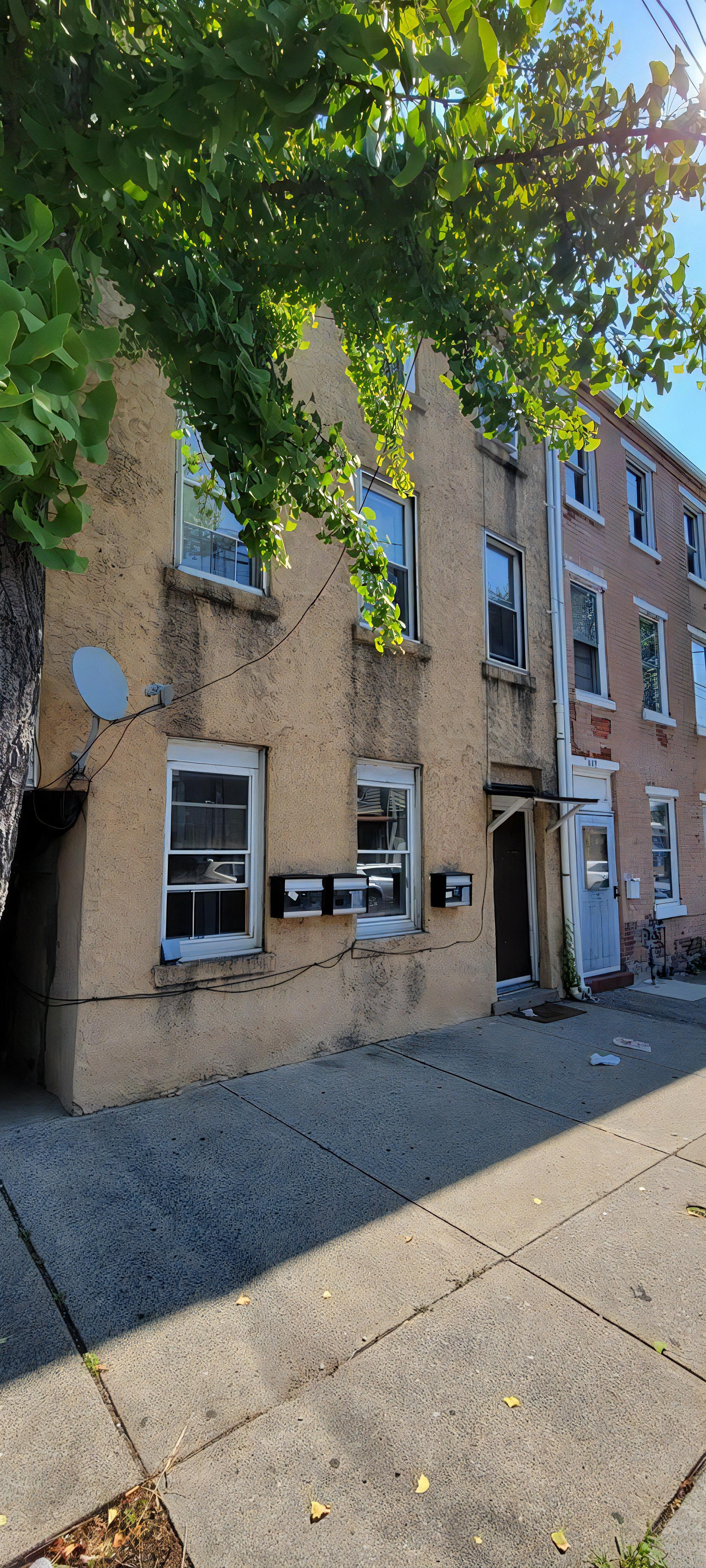 611 N Front St unit 611 N Front St - Apt #1 – photo 2