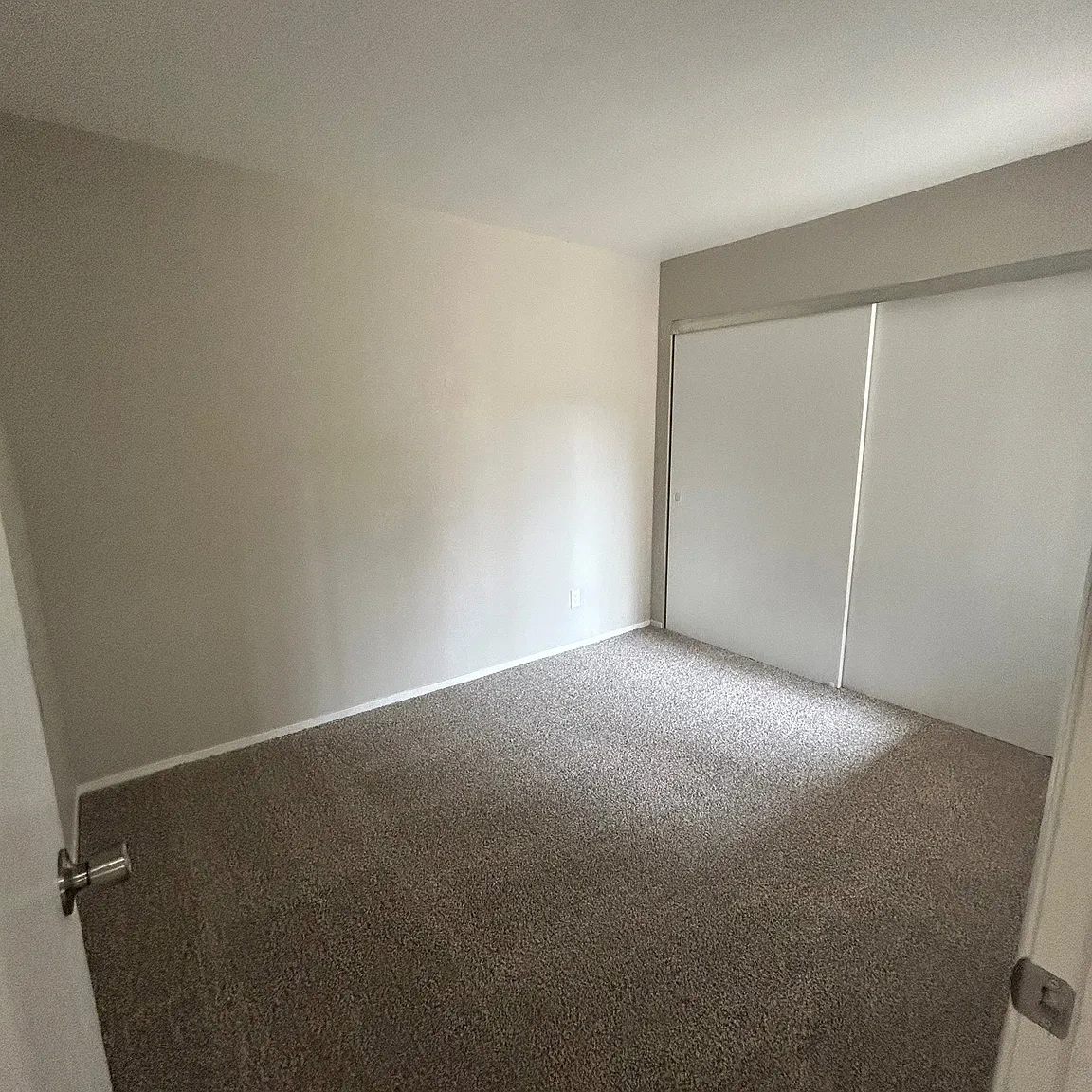 Parkwood Village – photo 4