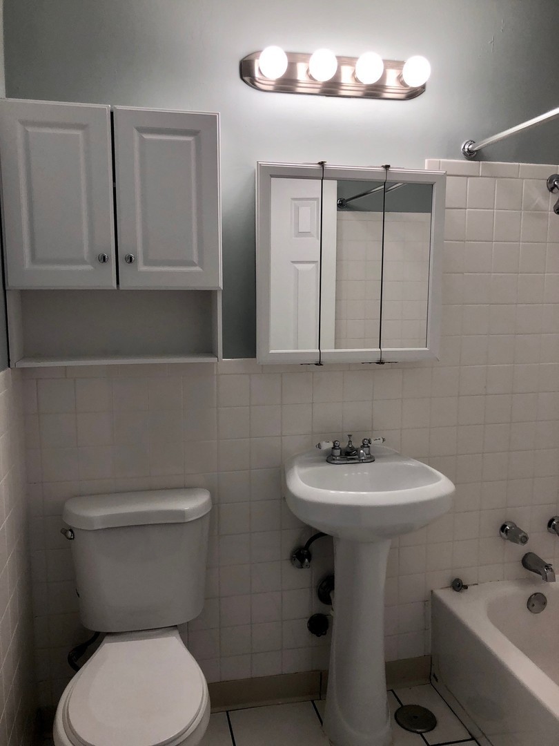 1620 Greenwood Rd unit 1622-A – photo 5